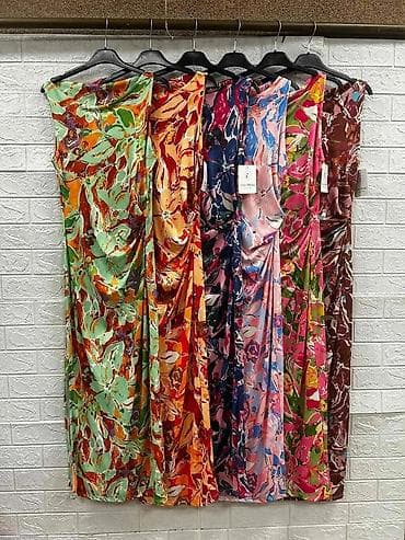 ecco obuca: Letnja ženska haljina bez rukava, dužine do ispod kolena, sa efektnim — 2