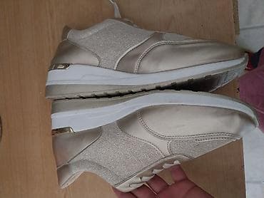 Venčanice i aksesoari: Ženske patike – zlatne/šampanj ton - Elegantne platforme sa — 2