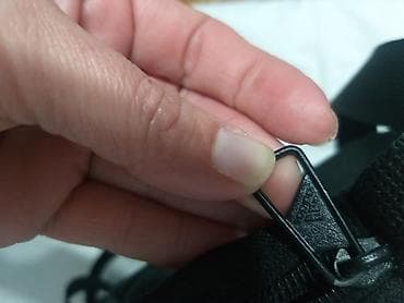 top model ranac: Adidas uniseks torbica preko ramena – klasičan crni model sa belim — 10