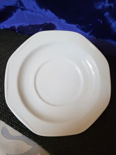 solje za caj: Solje vintaz pun porcelan. Solje vintaz,perfektne. Komada 6 u ceni — 9