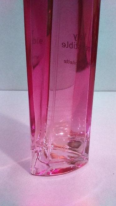 Lične stvari: GIVENCHY VERY IRRESISTIBLE EDT 75ML TSTR | Givenchy Very — 3