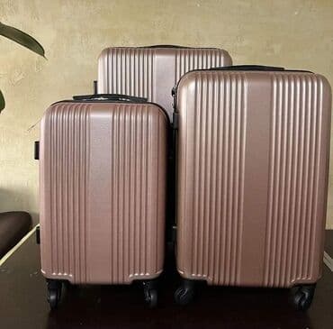 kabinski koferi: Putni koferi 3 kofera u kompletu Crni, Rozi, zlatni 12200 din ali - — 3