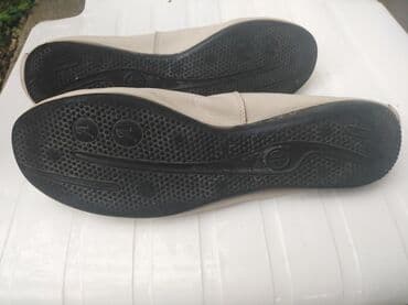pantalone od vestacke koze: Ballet shoes, 40 — 8