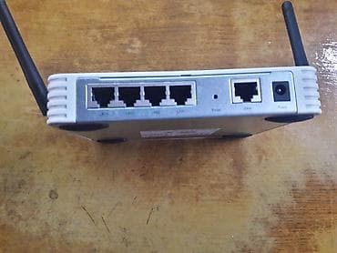 tesla 12v adapter: U.S. Robotics 802.11g Wireless Router (USR5462) Legendarni wireless — 4