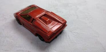 delovi za maketu fice: Hot Wheels Lamborghini Countach,oko Malaysia ocuvan — 3