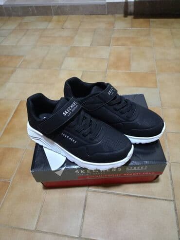 dvorac sator za devojcice: Skechers, Size - 35 — 2