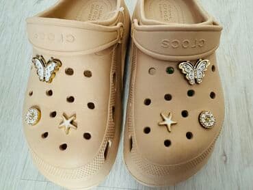grubin papuce krava: Fashion slippers, Crocs, 40 — 8