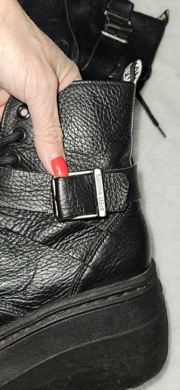 Gležnjače: Gležnjače, Steve Madden, 37 — 3