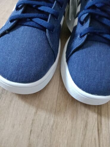 takko kupaci za devojcice: Adidas, Veličina - 37 — 3