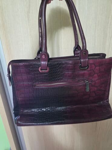 Ceger, Materijal: Veštačka koža