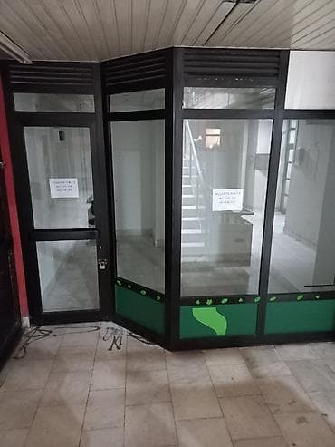 izdajem stan leskovac: Izdajem lokal na odlicnoj lokaciji na Banovom brduPozeska ulica 14m2 — 4