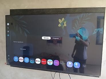TV i video: Smart TV velikog 55inca montiran na zidnom nosaču.Kupljen prosle — 2