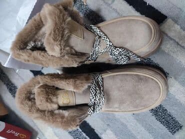 Personal Items: High boots — 4