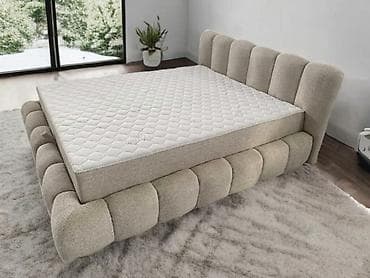 Tapacirani bračni krevet sa podiznim mehanizmom i spremištem Sa