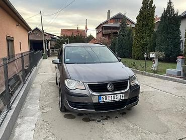Car Parts: Volkswagen Touran 1.9 TDI, sivi metalik, dizel monovolumen sa petoro — 4