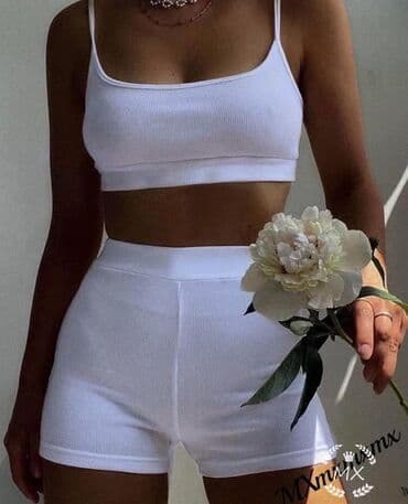 prodaja zenskih kompleta: Komplet: 1500 dinara — 1