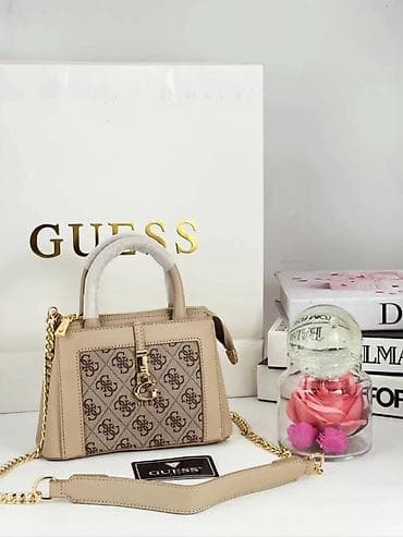 ženski pametni sat: GUESS ženska torbica – mini satchel/kamer torba sa lancem - Model — 8