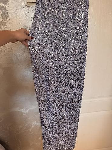 Kućna odeća: Baby blue sljokicasta haljina Placena u bulevarskom butiku 12 000 — 3