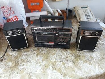 IPod & MP3 Players: Sharp gf 320. 
ispravan. fixno 1999d — 1