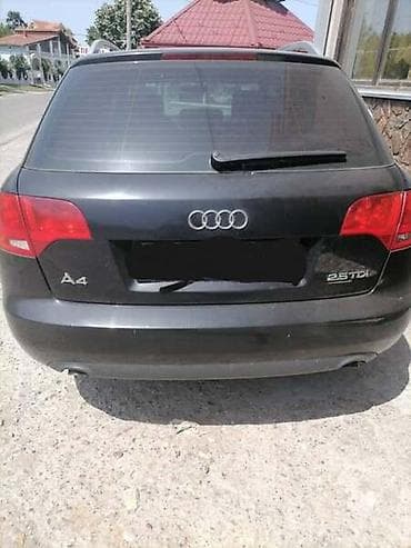 chevrolet lacetti 2004: AUDI A4 2004. GOD. - KOMPLETAN AUTO U DELOVIMA | Far — 3