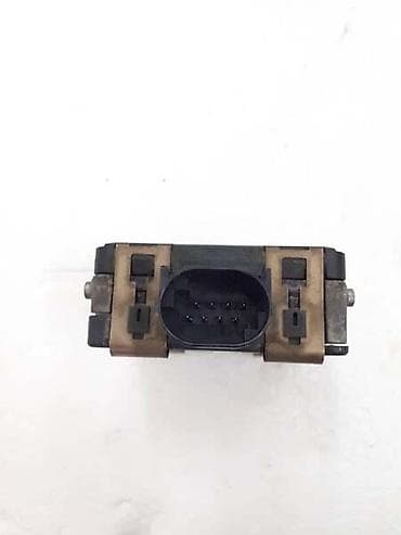 lanci za auto: SENZOR BLIZINE ZA VOLKSWAGEN PASSAT B8 - 3Q0907561B | Senzor blizine — 2