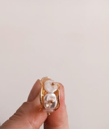mona bele torbice: Hoop earrings, Material: Nacre — 2