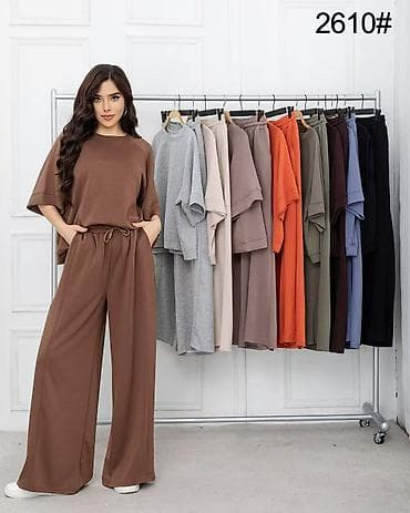 mona pancevo: Kompleti
Cena 3400
Vel. do 4xl
V28 — 2