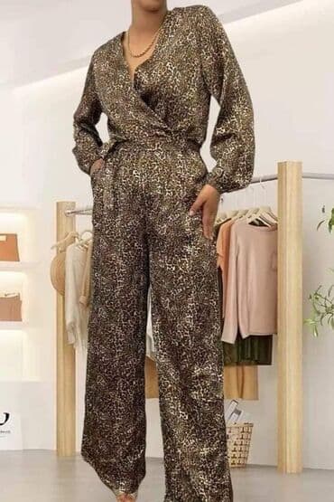 haljina kombinezon: Kombinezon:2400 dinara — 2