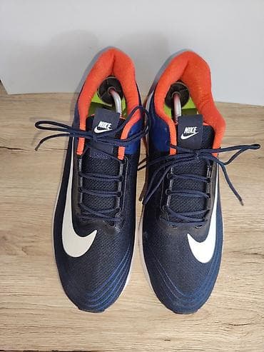 podsuknja bela: Nike patike za trčanje/trening – tamnoplave sa belim Swoosh logoom i — 1