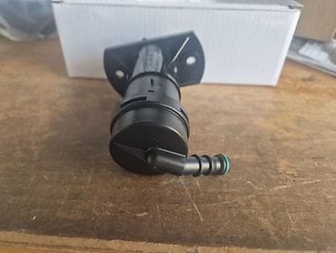 diferencijal od lade: Prskalica farova mlaznica Audi A3 8P Audi A6 C6 Audi A6 C7 burence - — 3