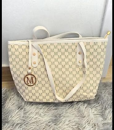 Torba – bež tote sa monogramom “M” - Model: prostrana tote/šoping