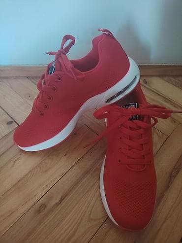 invidia collection: Crvene sportske patike sa vazdušnim jastukom u đonu Ug 24 cm - Model — 3