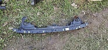 gume za bmw x1: NOSAČ VEZNI LIM F40 F44 ZA BMW 114, 116, 118 . | BMW 1 f40 2 f44 — 2