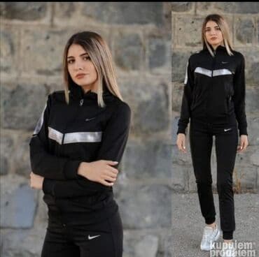 nike jordan trenerka: S (EU 36), Jednobojni, bоја - Crna — 1