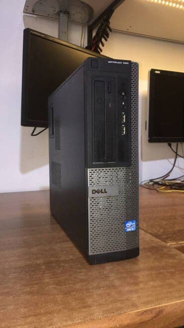 Desktop računari i radne stanice: Desktop Dell optiplex 390 ful intel procesor intel i3-2120 na 3.3ghz — 3