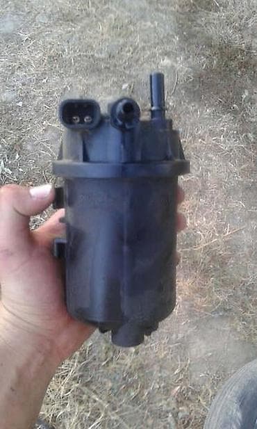 kamere za traktor: POSUDA FILTERA GORIVA ZA RENAULT LAGUNA OD 2000. DO 2003. GOD — 2