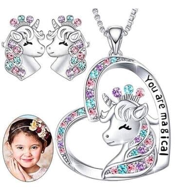 Minđuše i ogrlica Unicorn
Cena: 1400din