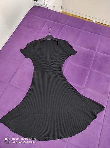 mini šoker: Haljinica velicina S
Duzina 86 — 3