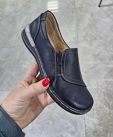 Anatomsko kožno gaziste. Spoljašnjost je eko koza. Dostupni