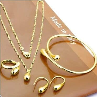Jewellery: Jewellery sets — 1