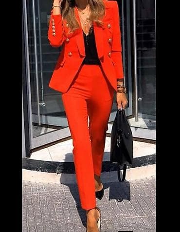 zenski kompleti prsluk i pantalone: Ženski komplet sako i pantalone - Model dvoredni strukirani sako sa — 2