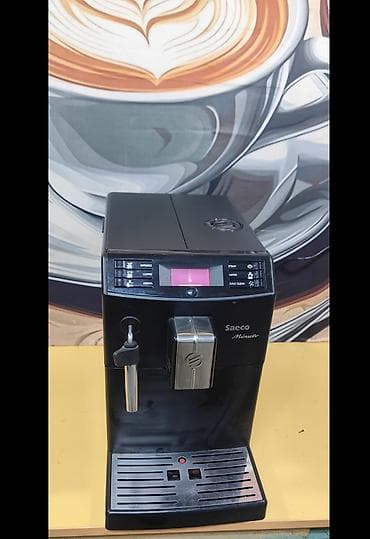 ugradna ploca dve ringle: Saeco Minuto – potpuno automatski aparat za kafu - Napici: espresso i — 8