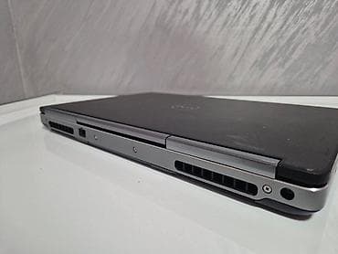 mrvilica za led: Dell Latitude 15-inčni poslovni laptop - Ekran: 15.6", mat završna — 9