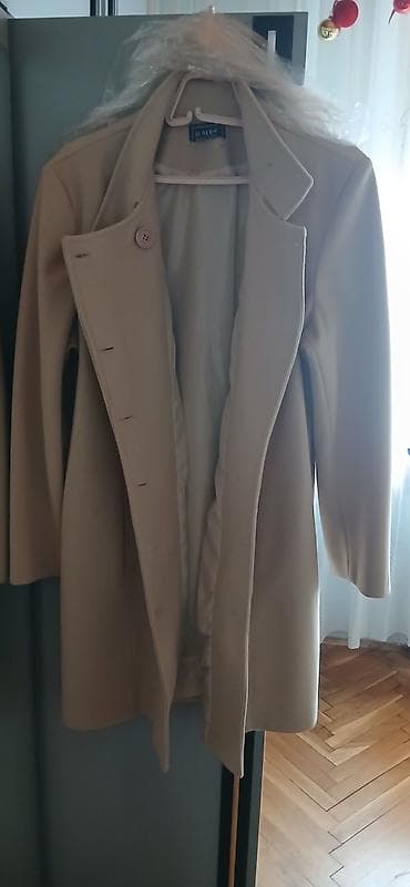 max mara kaput: Prodajem zenski kaput, bez boja, mere su na slici ispisane. Nov — 1