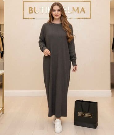 extera odeca: L11. 💰 Cena: 4.400 dinara 📏 Veličine : 46 • 48 • 50 • 52 • 54 • 56 🧵 — 6