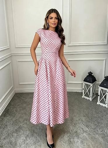 sandro ferrone beograd: Ženska duga haljina midi haljina na tufne
S m l
3000din — 4