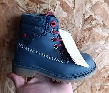 ugg pletene cizme: ❄️Dečje kožne čizme za jesen/zimu

LAGER ‼️‼️
21,23
2000 DIN.
PR🍀 — 1