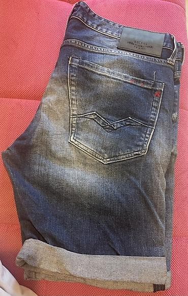 muski prsluk pull and bear: Bermude i šortsevi bоја - Tamnoplava — 1