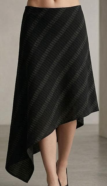 Skirts: Asimetrična suknja u tamnosivoj/ crnoj nijansi sa suptilnim — 1