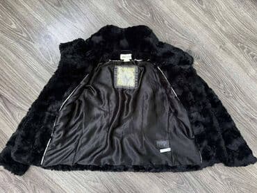 h m bebe decaci: H&M, Fur coat — 2